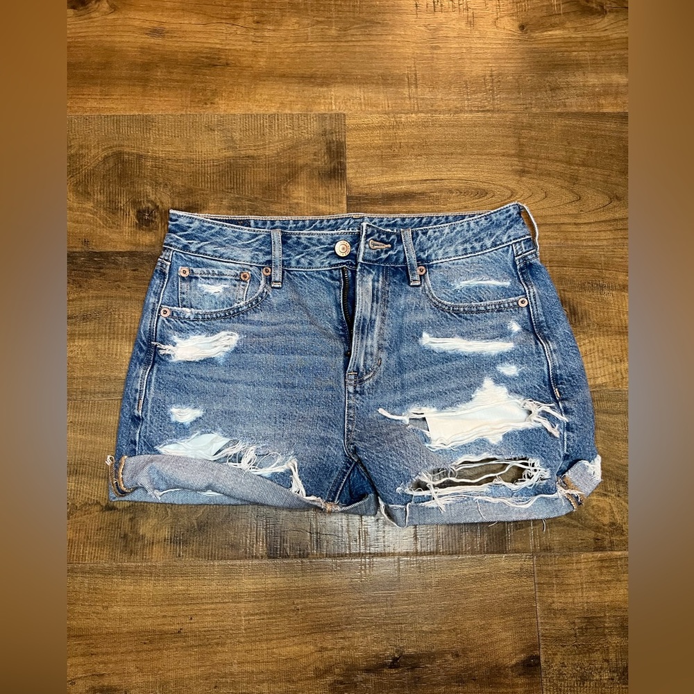American Eagle distressed shorts
